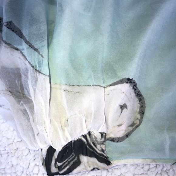 DVF Diane Von Furstenberg silk Robyn blouse EUC - Picture 13 of 15